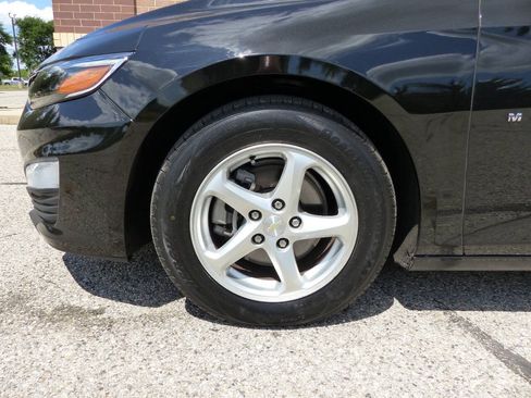 Used 2020 Chevrolet Malibu LS FWD image 13