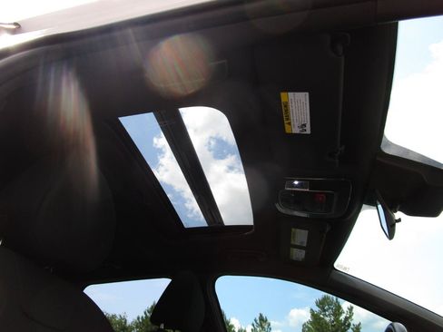 Used 2024 Hyundai Santa Cruz SEL w/ Activity Package FWD image 31