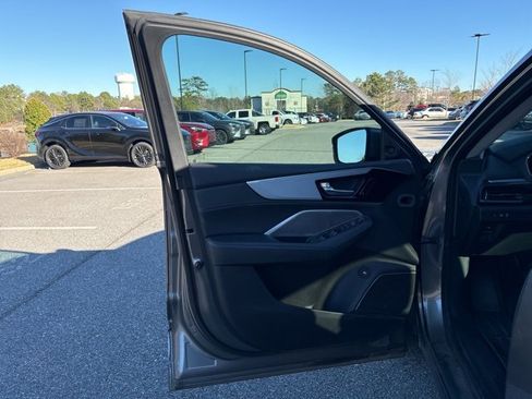 Used 2023 Acura MDX SH-AWD image 6