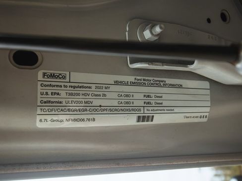 Used 2022 Ford F250 XLT w/ FX4 Off-Road Package image 33