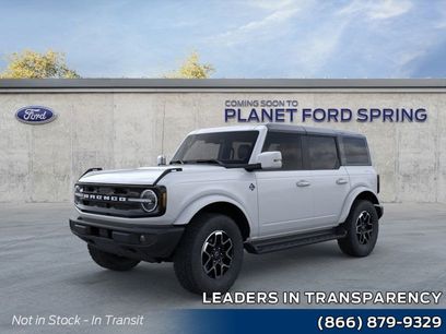 New 2026 Ford Bronco Outer Banks w/ Sasquatch Package