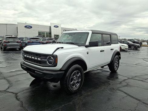 Certified 2025 Ford Bronco Big Bend image 3