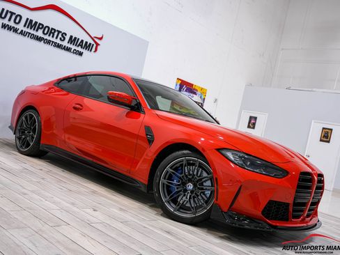 Used 2023 BMW M4 Coupe w/ Executive Package image 30