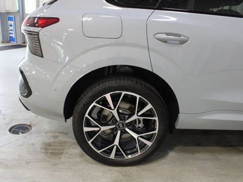 New 2026 Audi Q3 quattro 2.0T AWD/4WD image 27