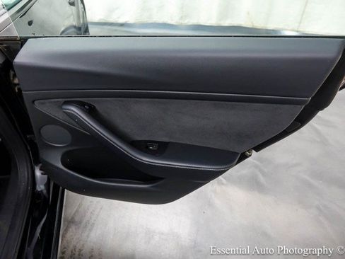 Used 2022 Tesla Model 3 RWD image 39