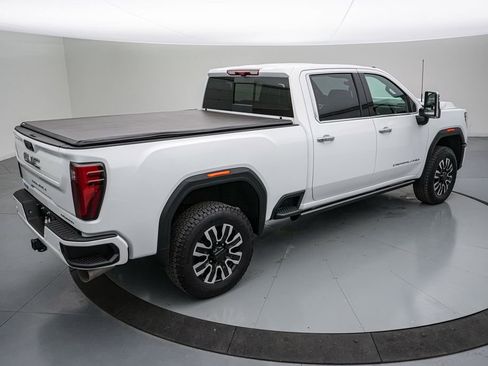 Used 2025 GMC Sierra 2500 Denali Ultimate AWD/4WD image 5