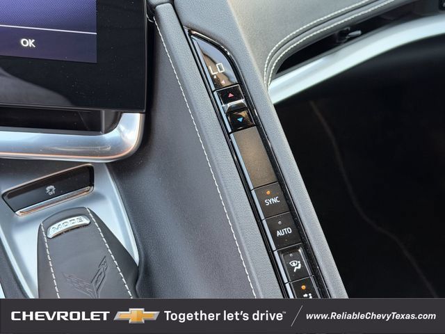 Used 2022 Chevrolet Corvette Stingray Coupe w/ Battery Protection Package RWD image 21
