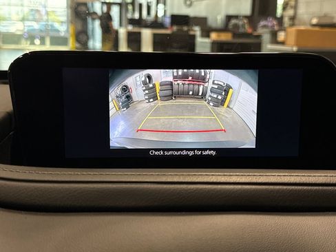 Certified 2025 MAZDA CX-30 AWD 2.5 S w/ Preferred Package image 23