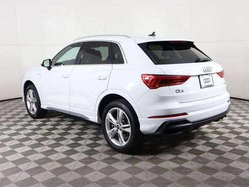 Certified 2023 Audi Q3 2.0T Premium Plus image 7
