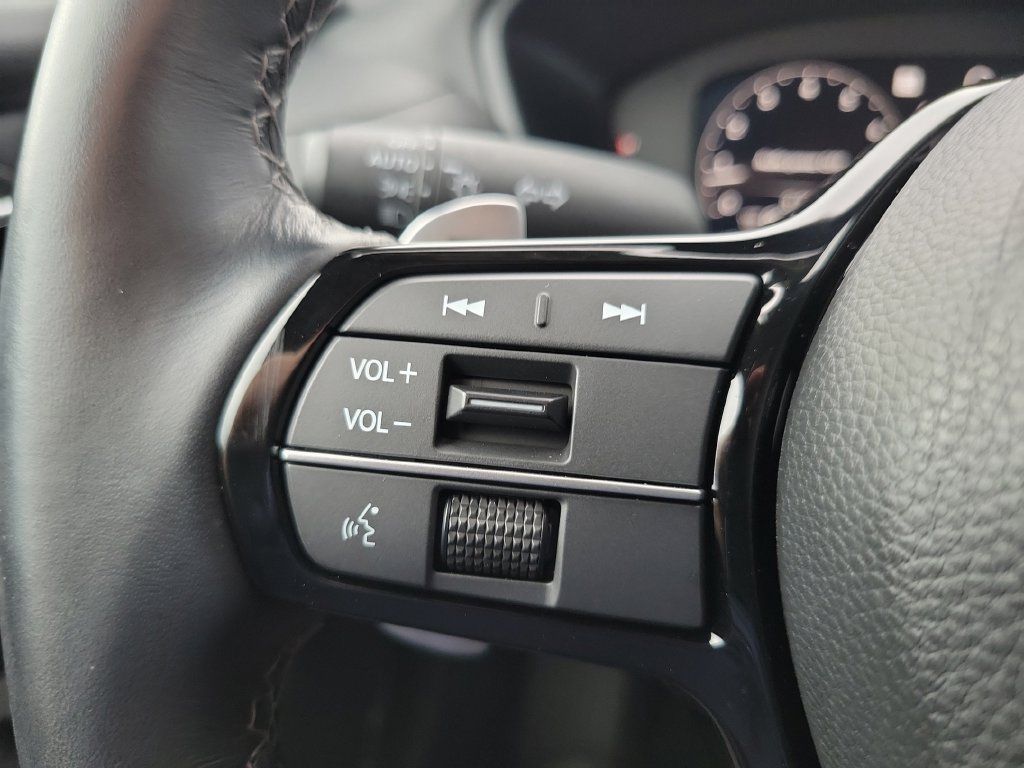 Certified 2025 Acura ADX FWD image 21