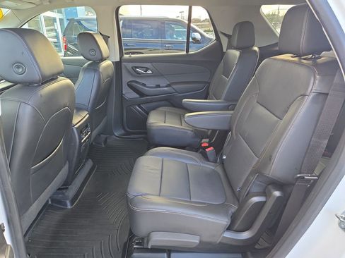 Used 2020 Chevrolet Traverse Premier image 15