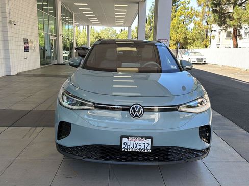 Certified 2023 Volkswagen ID.4 Pro S AWD/4WD image 8