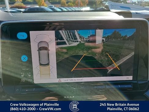 New 2026 Volkswagen Atlas Cross Sport SE image 33