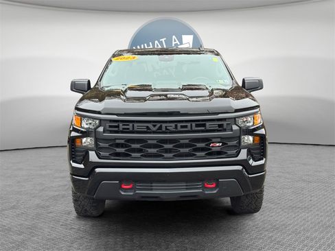 Used 2023 Chevrolet Silverado 1500 Custom Trail Boss image 3