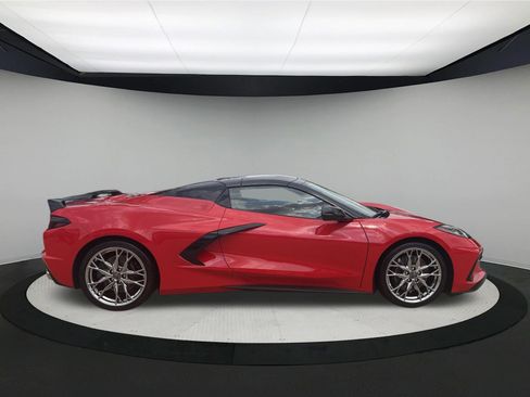 Used 2023 Chevrolet Corvette Stingray Preferred Conv w/ Z51 Performance Package RWD image 5