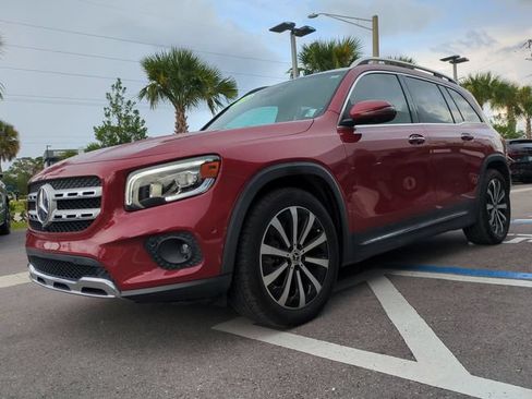 Used 2020 Mercedes-Benz GLB 250 4MATIC image 9
