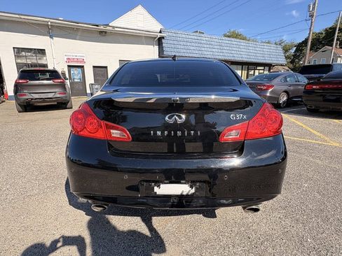 Used 2013 INFINITI G37 x Sedan w/ Premium Pkg AWD/4WD image 9