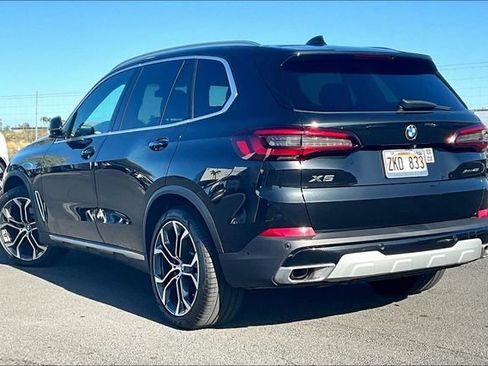 Used 2023 BMW X5 xDrive40i w/ Parking Assistance Package AWD/4WD image 12