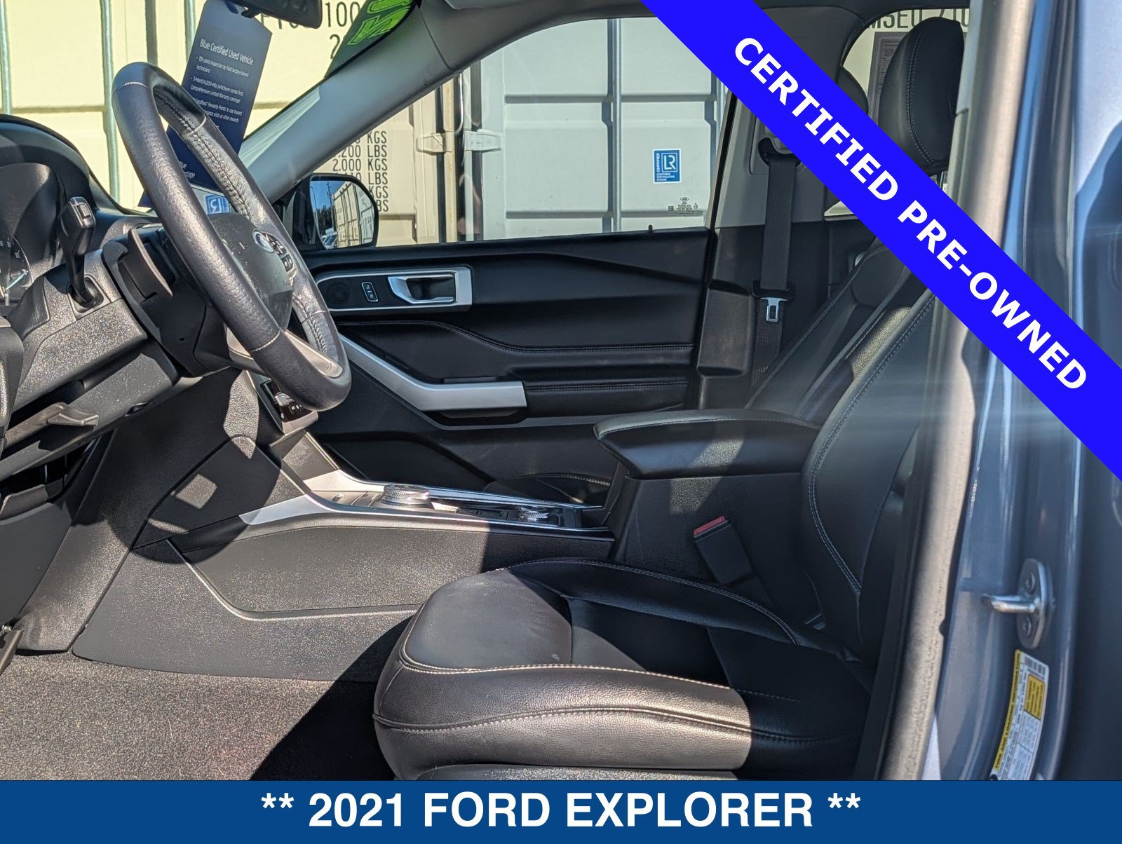 Certified 2021 Ford Explorer XLT w/ Equipment Group 202A AWD/4WD image 22