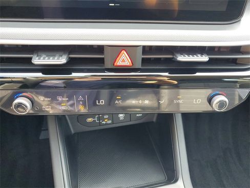 New 2026 Kia K5 LXS image 35