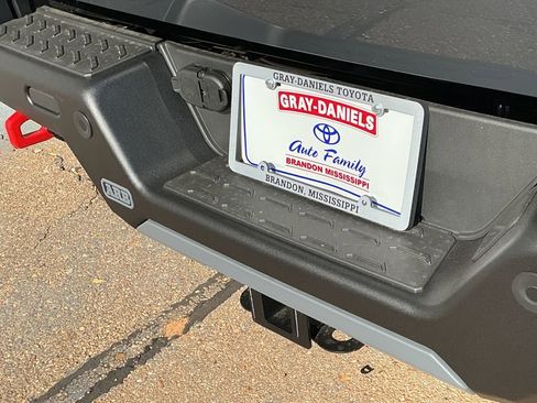 New 2025 Toyota Tacoma Trailhunter image 38