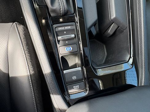 Used 2024 Honda Accord EX-L image 23