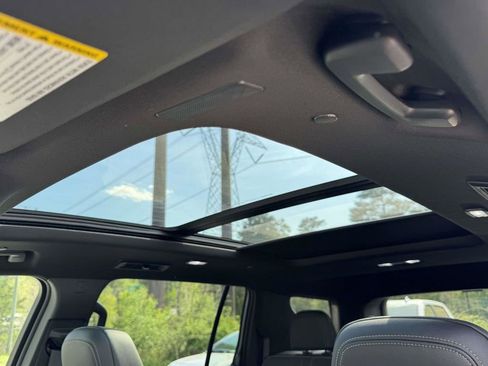 New 2026 Chevrolet Traverse High Country AWD/4WD image 21