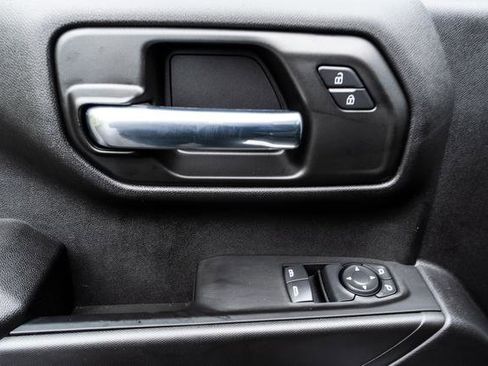 Used 2025 GMC Sierra 1500 Pro w/ Pro Value Package image 16