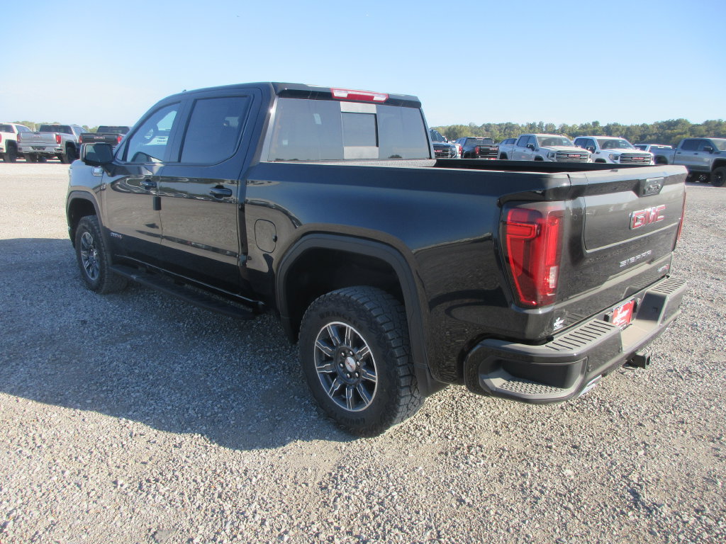 New 2026 GMC Sierra 1500 AT4 w/ AT4 Premium Package AWD/4WD image 7