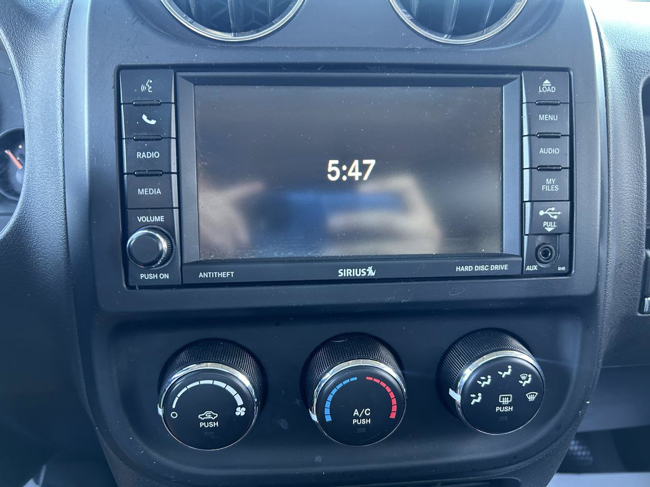 Used 2017 Jeep Patriot 4WD image 23
