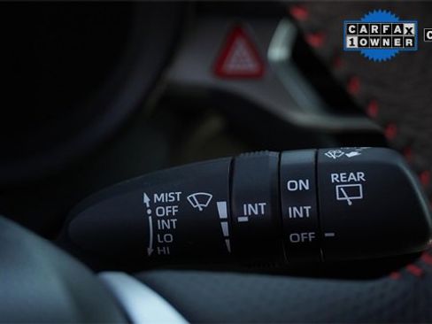 Used 2025 Toyota Sienna XSE w/ XSE Premium Package image 34