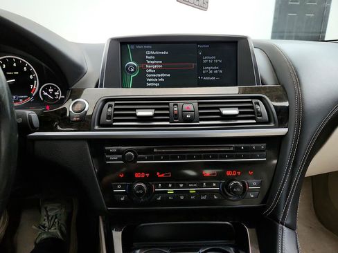 Used 2013 BMW 650i Convertible w/ Executive Pkg RWD image 20