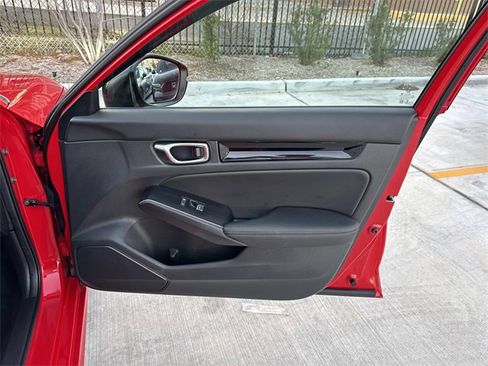 Certified 2025 Honda Civic Sport Touring image 13