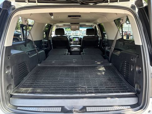 Used 2019 GMC Yukon XL Denali w/ Open Road Package AWD/4WD image 45