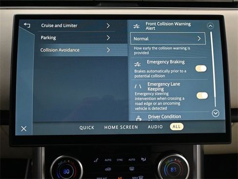 Used 2023 Land Rover Range Rover SE image 36