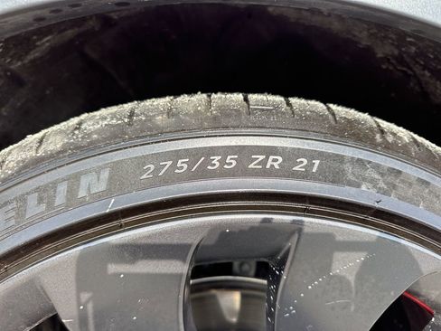 Used 2023 Tesla Model Y Long Range image 32