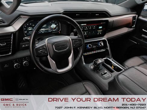 Used 2023 GMC Sierra 1500 Denali w/ Denali Reserve Package image 16
