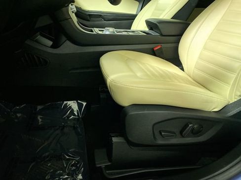 Used 2022 Ford Edge SEL w/ Convenience Package image 18