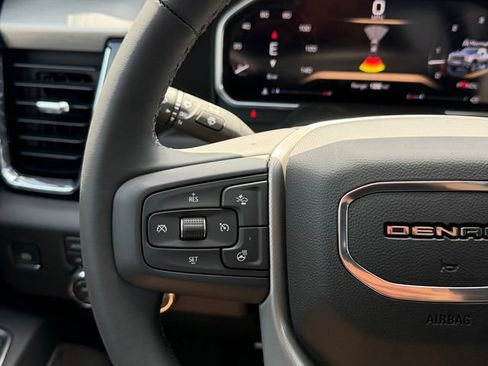 New 2026 GMC Sierra 2500 Denali w/ Denali Reserve Package AWD/4WD image 18