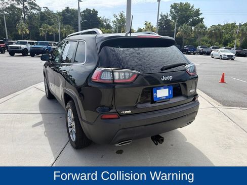 Used 2021 Jeep Cherokee Latitude Lux FWD image 6