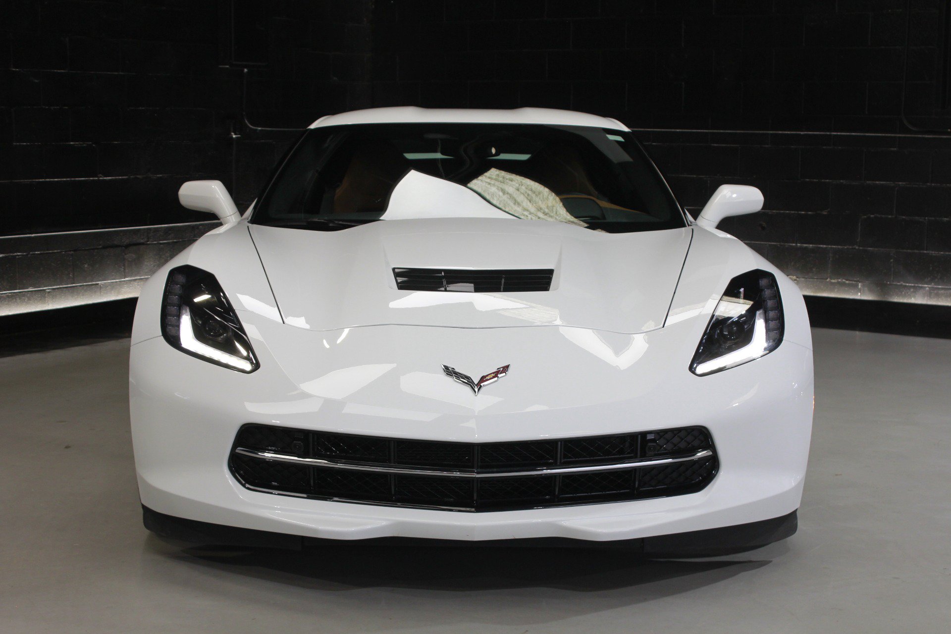 Used 2019 Chevrolet Corvette Stingray Coupe w/ 3LT Preferred Equipment Group RWD image 8