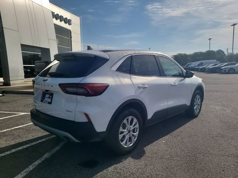Certified 2024 Ford Escape Active w/ Tech Pack #1 image 3