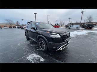 Used 2023 Nissan Pathfinder Rock Creek video 2