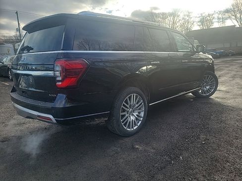 Certified 2022 Ford Expedition Max Platinum image 5