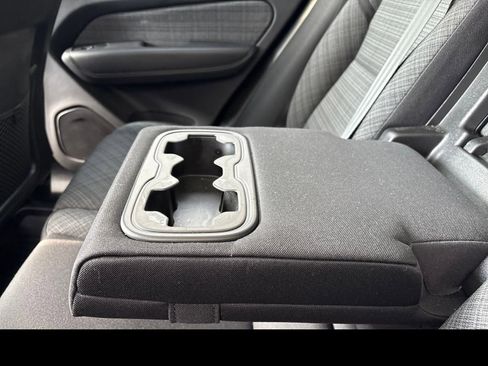 Certified 2023 Volvo XC60 B5 Core AWD/4WD image 29