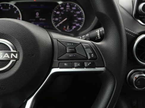 Used 2024 Nissan Sentra SV image 14