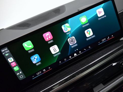 Used 2026 BMW X5 M60i image 28