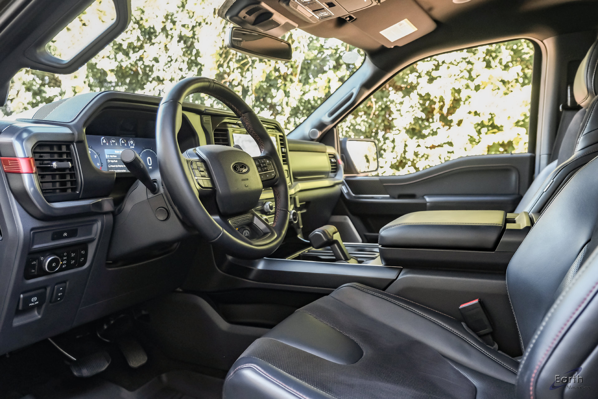Used 2025 Ford F150 Raptor AWD/4WD image 36