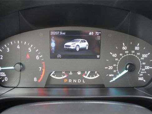 Used 2022 Ford Escape SE image 26