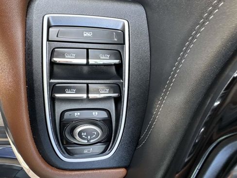 Used 2024 Subaru Outback Touring image 12